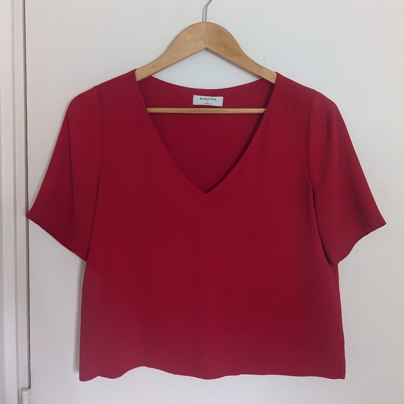 Aritzia Babaton Randy Blouse Top V Neck Shirt Short Sleeve Red - Picture 3 of 6